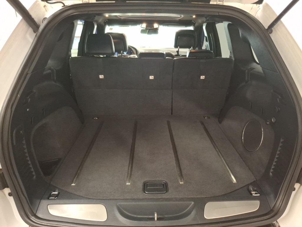 used 2016 Jeep Grand Cherokee car, priced at $13,783