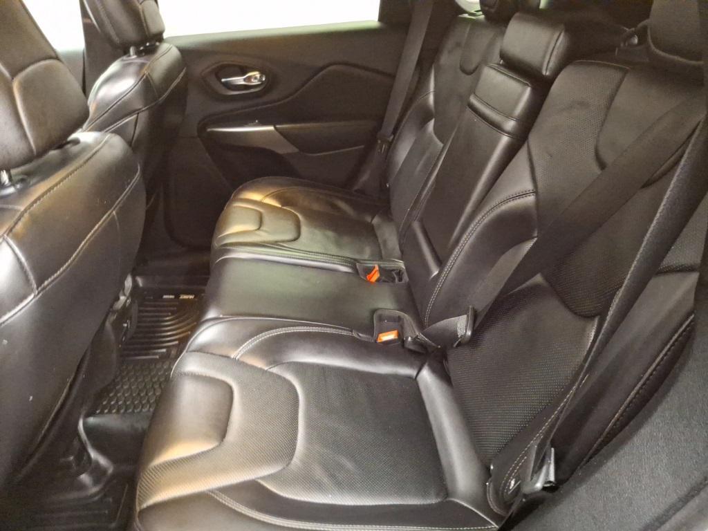 used 2019 Jeep Cherokee car, priced at $14,683