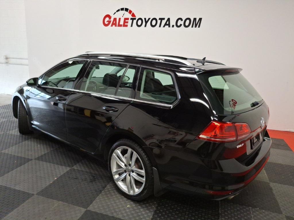 used 2015 Volkswagen Golf SportWagen car, priced at $12,683