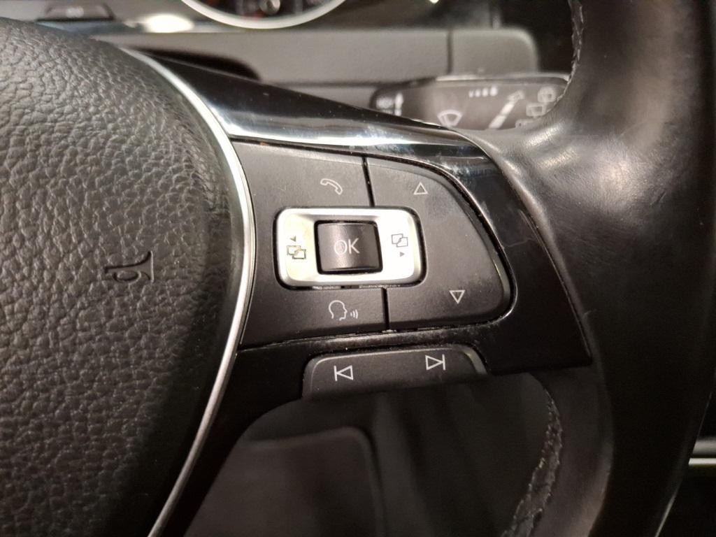 used 2015 Volkswagen Golf SportWagen car, priced at $12,683