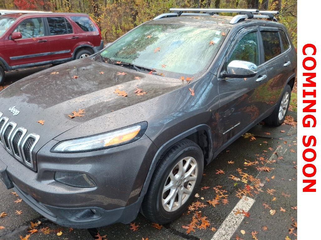 used 2014 Jeep Cherokee car, priced at $5,998