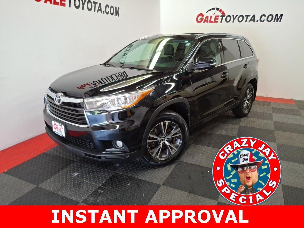 used 2016 Toyota Highlander car, priced at $18,683