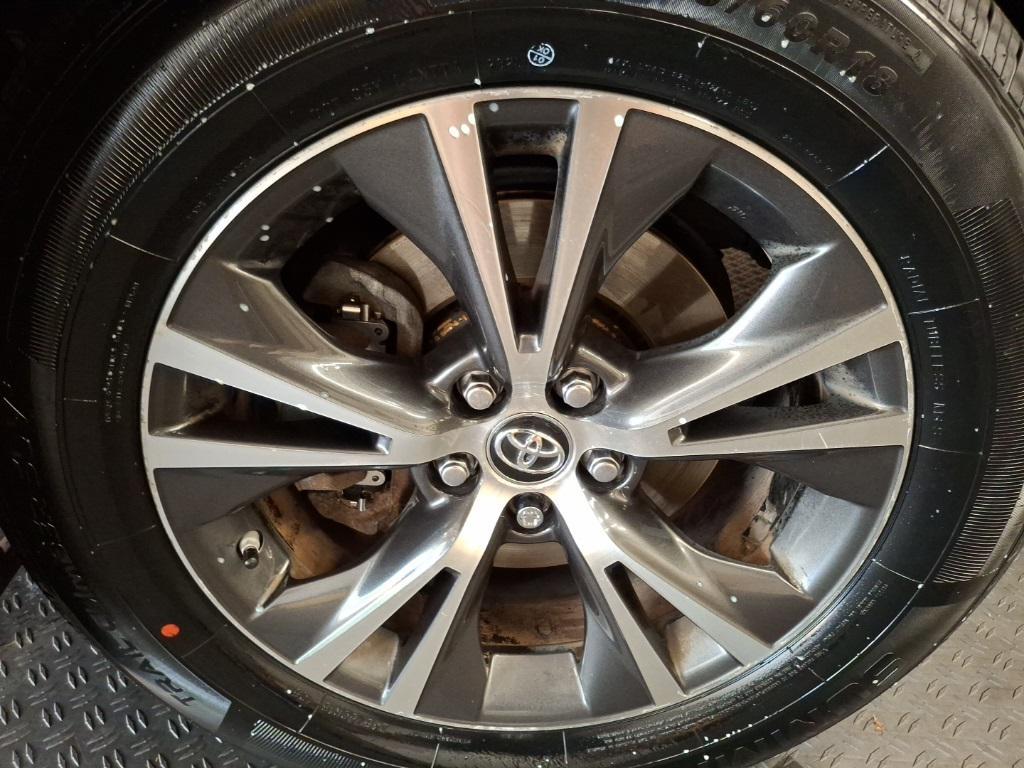 used 2016 Toyota Highlander car, priced at $18,683