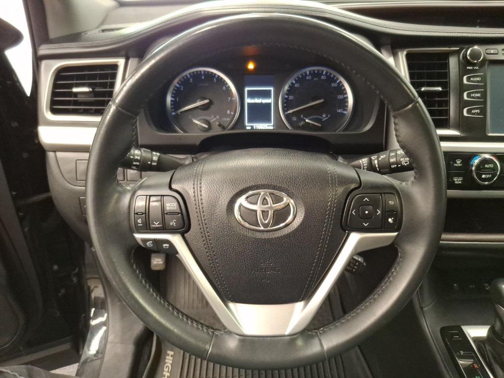 used 2016 Toyota Highlander car, priced at $18,683