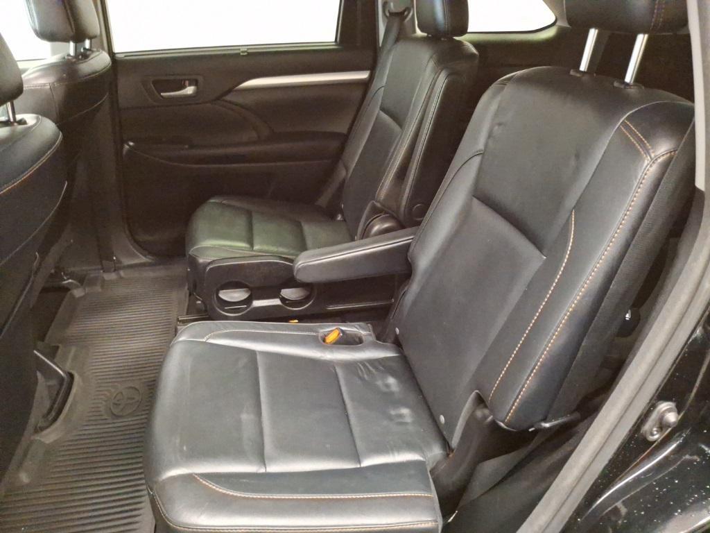 used 2016 Toyota Highlander car, priced at $18,683