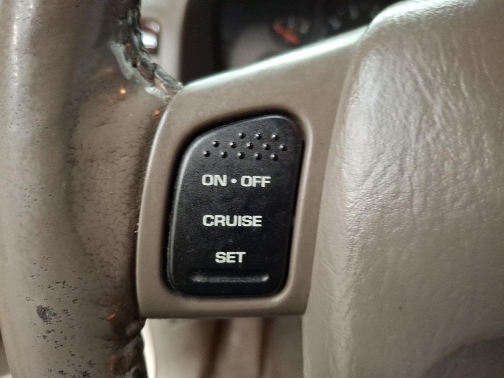 used 2000 Jeep Grand Cherokee car, priced at $5,683