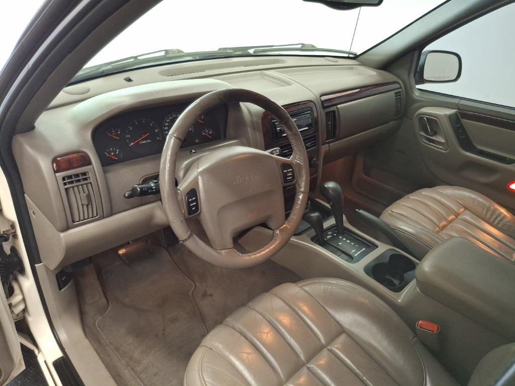 used 2000 Jeep Grand Cherokee car, priced at $5,683