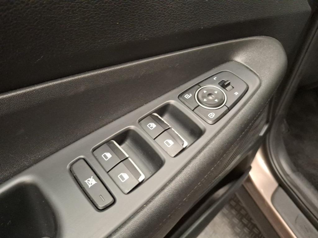 used 2020 Hyundai Santa Fe car, priced at $14,655