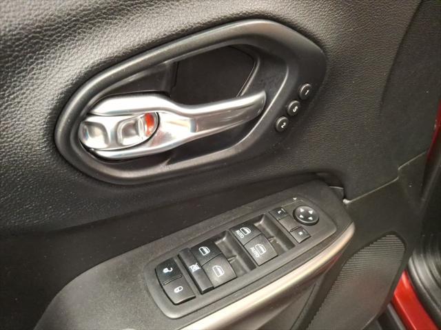 used 2019 Jeep Cherokee car, priced at $15,683