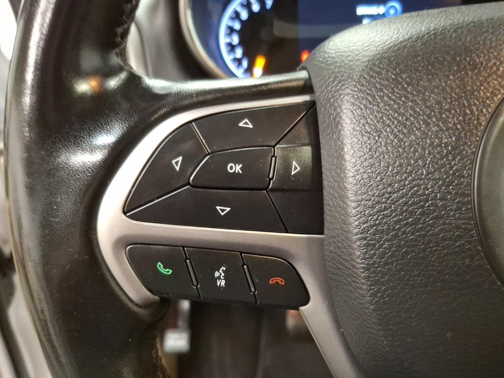 used 2021 Jeep Grand Cherokee car, priced at $21,983