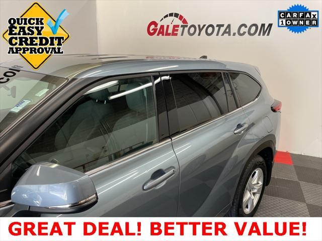 used 2022 Toyota Highlander car, priced at $27,983