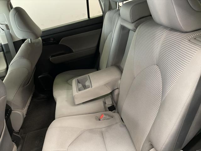 used 2022 Toyota Highlander car, priced at $30,683