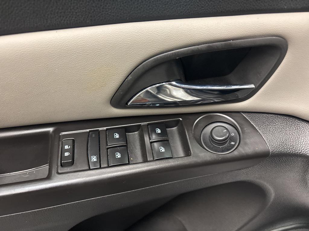 used 2015 Chevrolet Cruze car, priced at $9,183