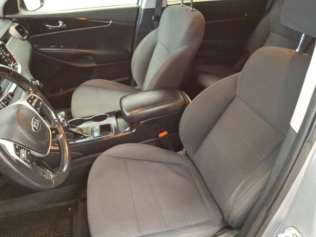 used 2019 Kia Sorento car, priced at $14,925