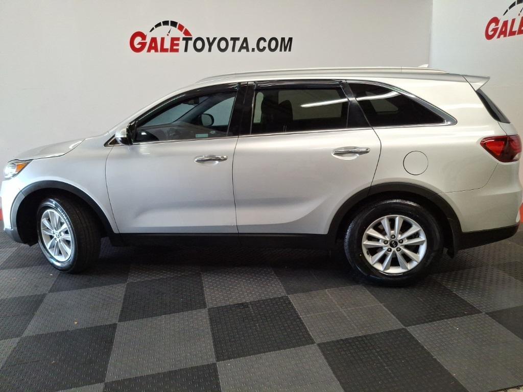 used 2019 Kia Sorento car, priced at $14,925
