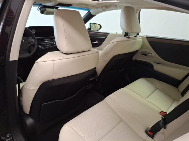 used 2024 Lexus ES 250 car, priced at $40,383