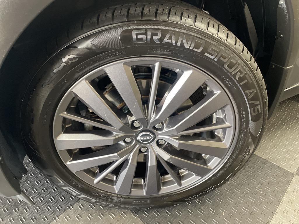 used 2022 Nissan Pathfinder car, priced at $28,583