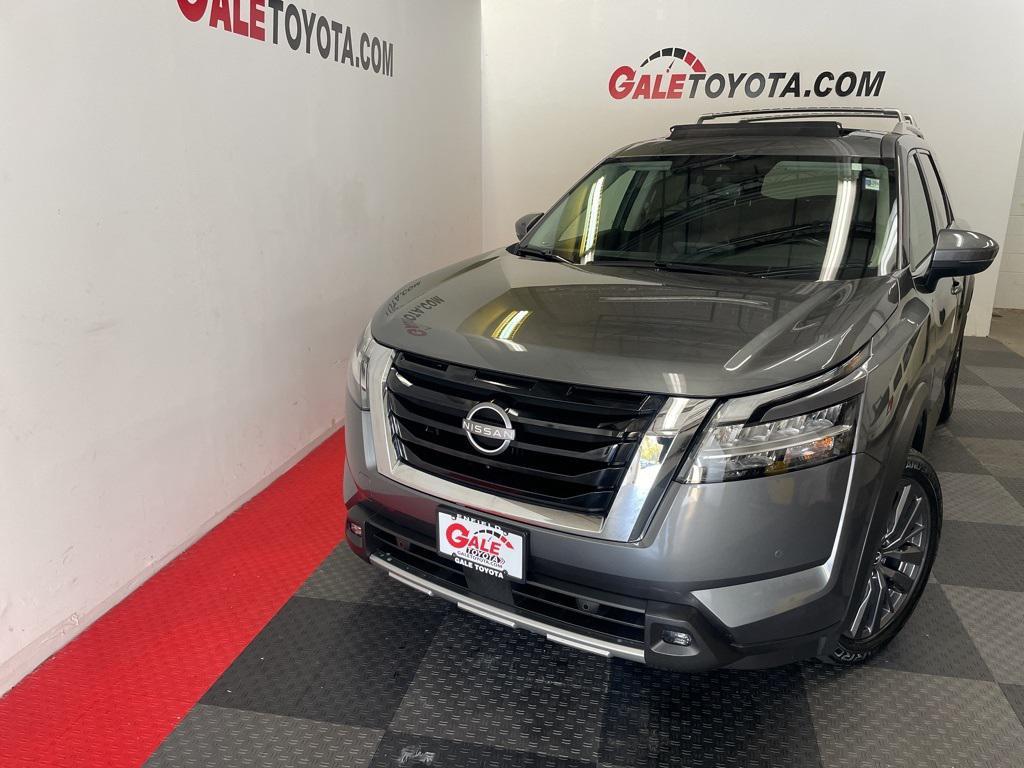 used 2022 Nissan Pathfinder car, priced at $28,583