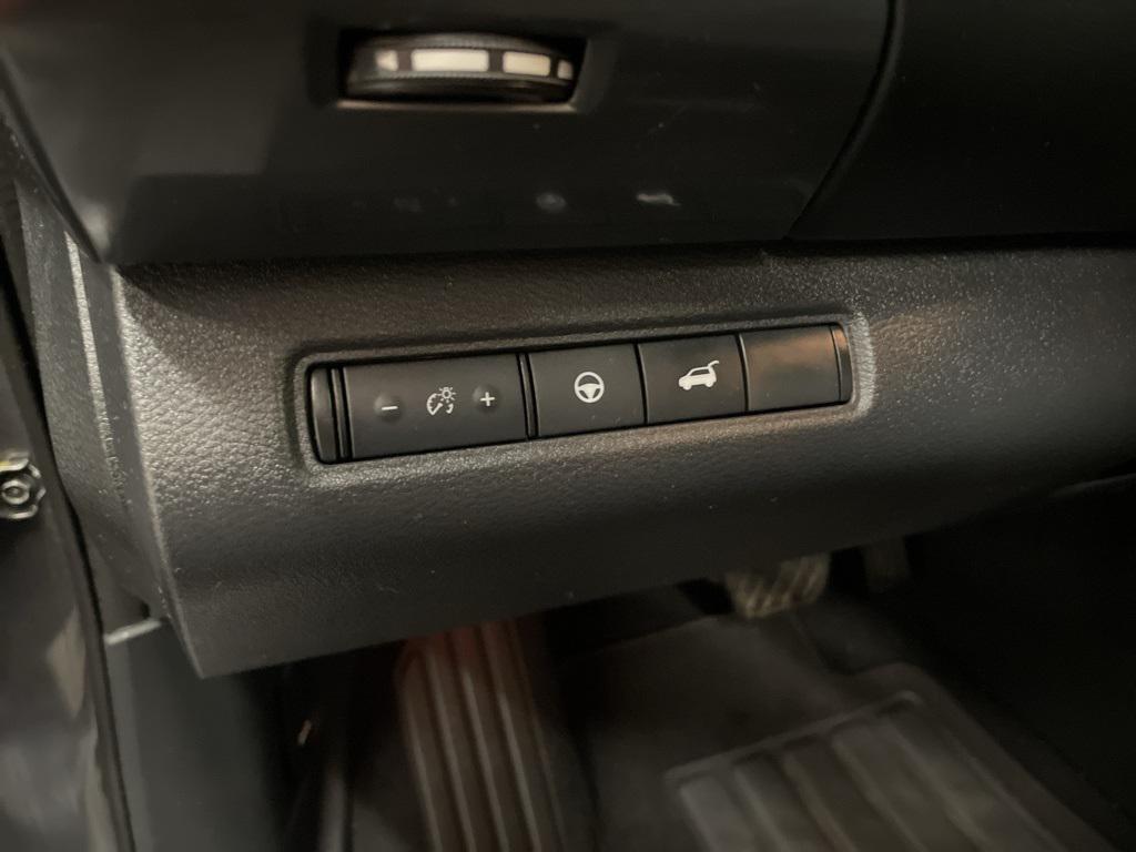 used 2022 Nissan Pathfinder car, priced at $28,583