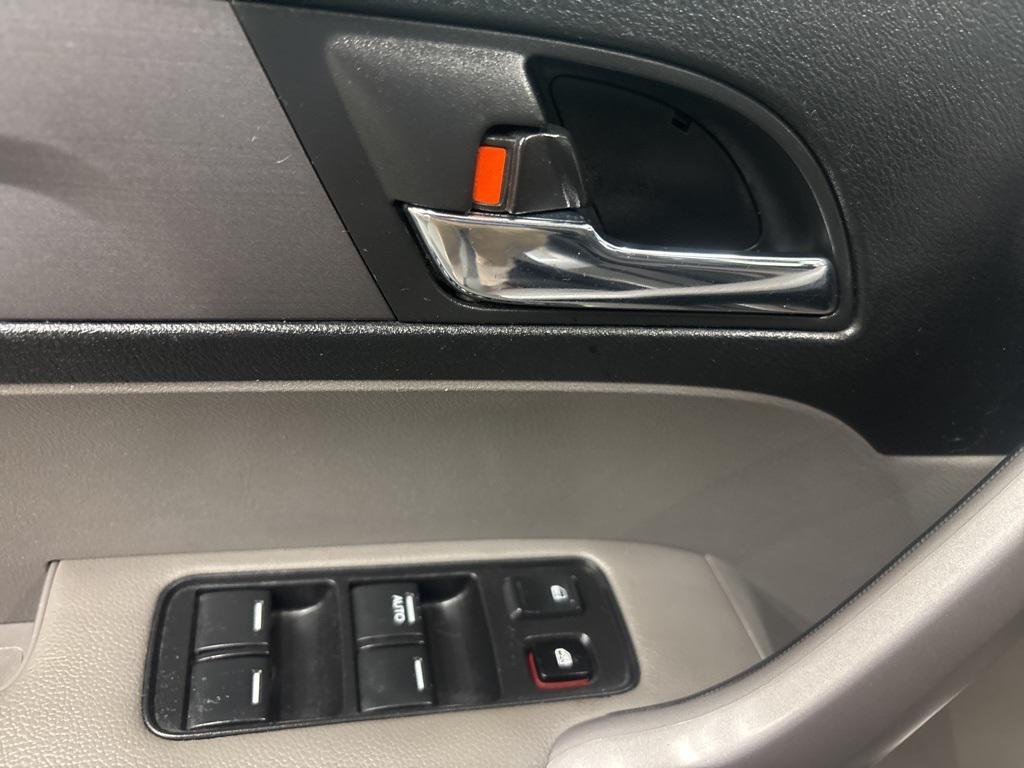 used 2007 Honda CR-V car, priced at $7,999