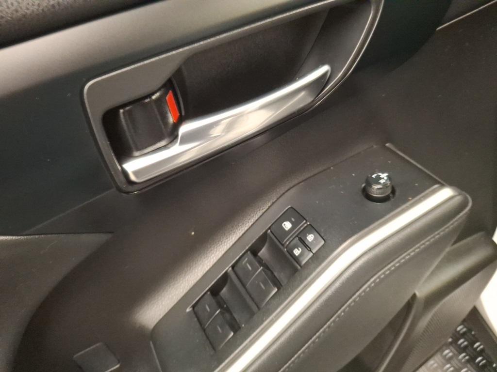 used 2022 Toyota Highlander car, priced at $36,777