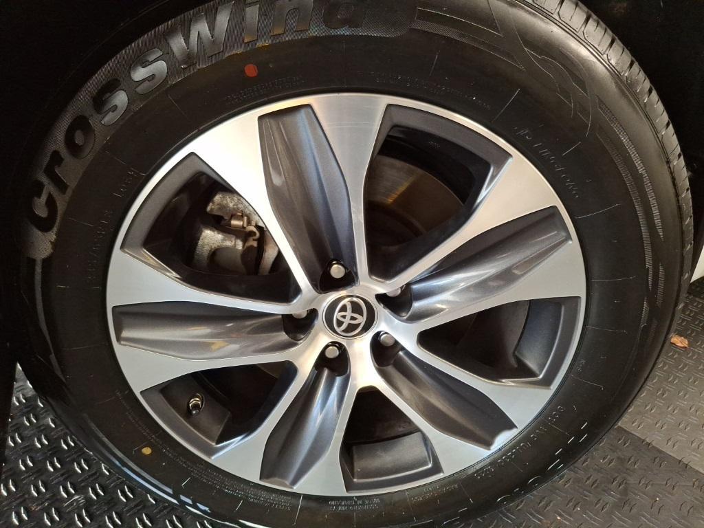 used 2022 Toyota Highlander car, priced at $36,777