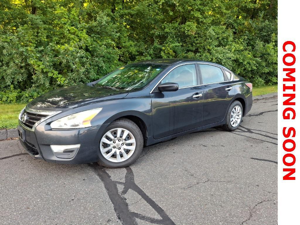 used 2014 Nissan Altima car, priced at $7,999