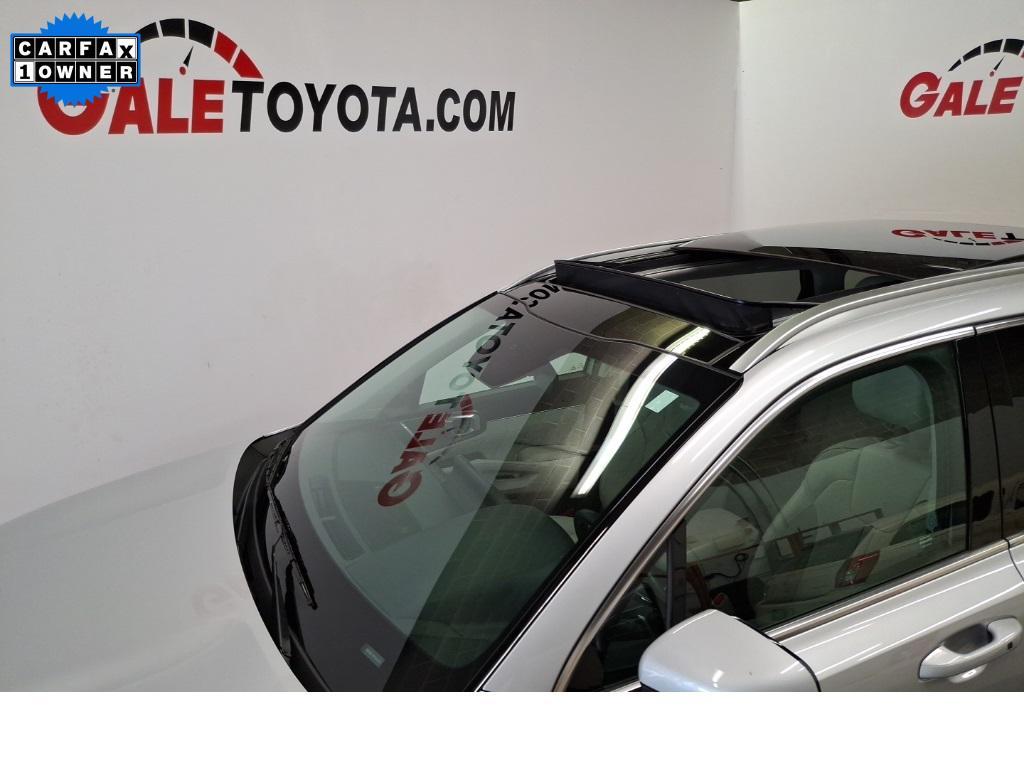 used 2023 Kia Sorento Plug-In Hybrid car, priced at $34,999