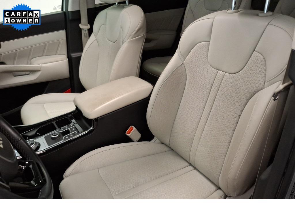 used 2023 Kia Sorento Plug-In Hybrid car, priced at $34,999
