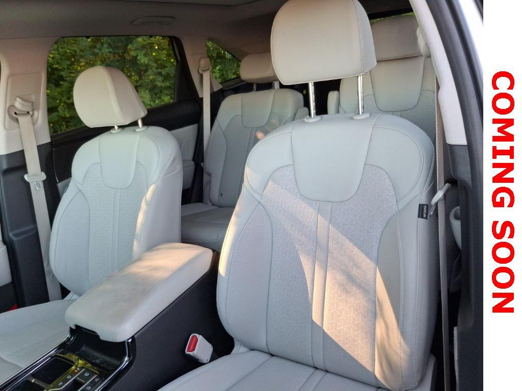 used 2023 Kia Sorento Plug-In Hybrid car, priced at $42,999