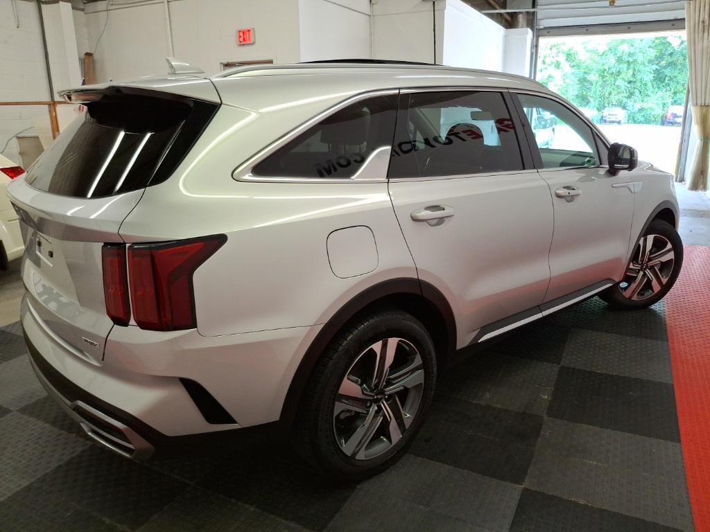 used 2023 Kia Sorento Plug-In Hybrid car, priced at $41,483