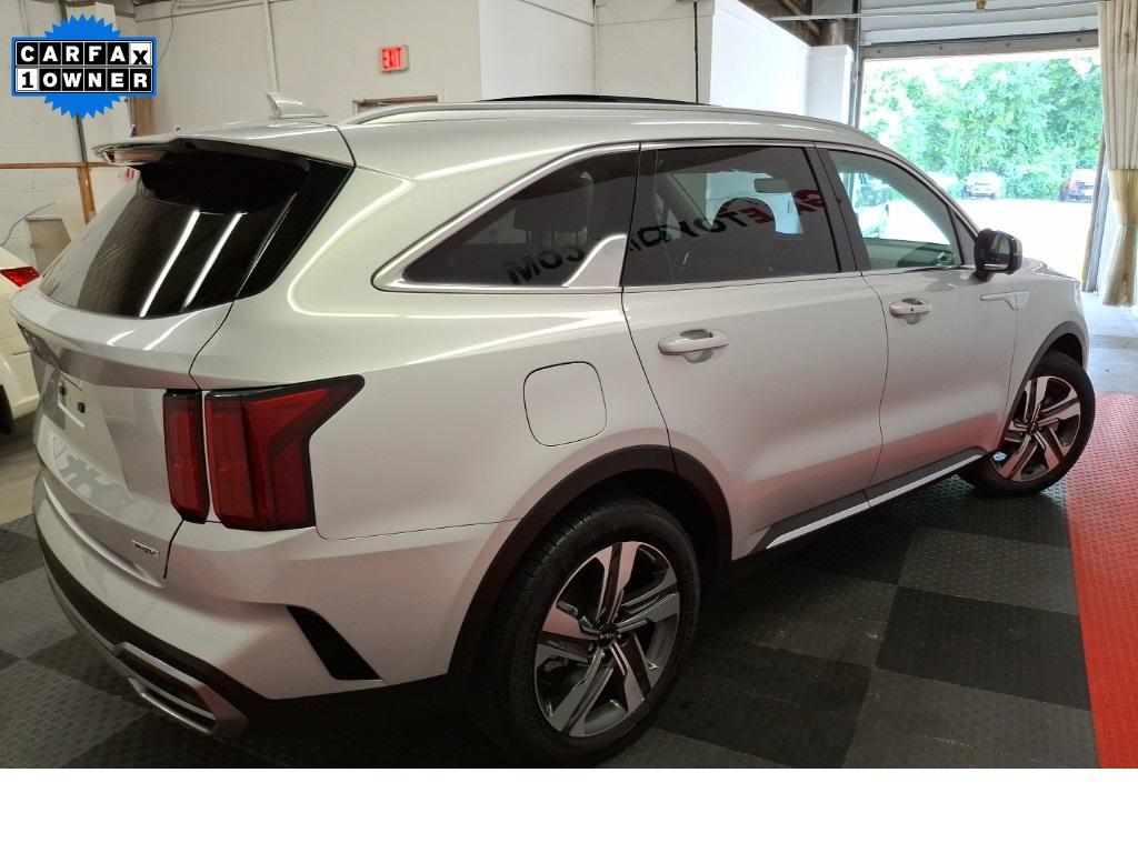 used 2023 Kia Sorento Plug-In Hybrid car, priced at $34,999