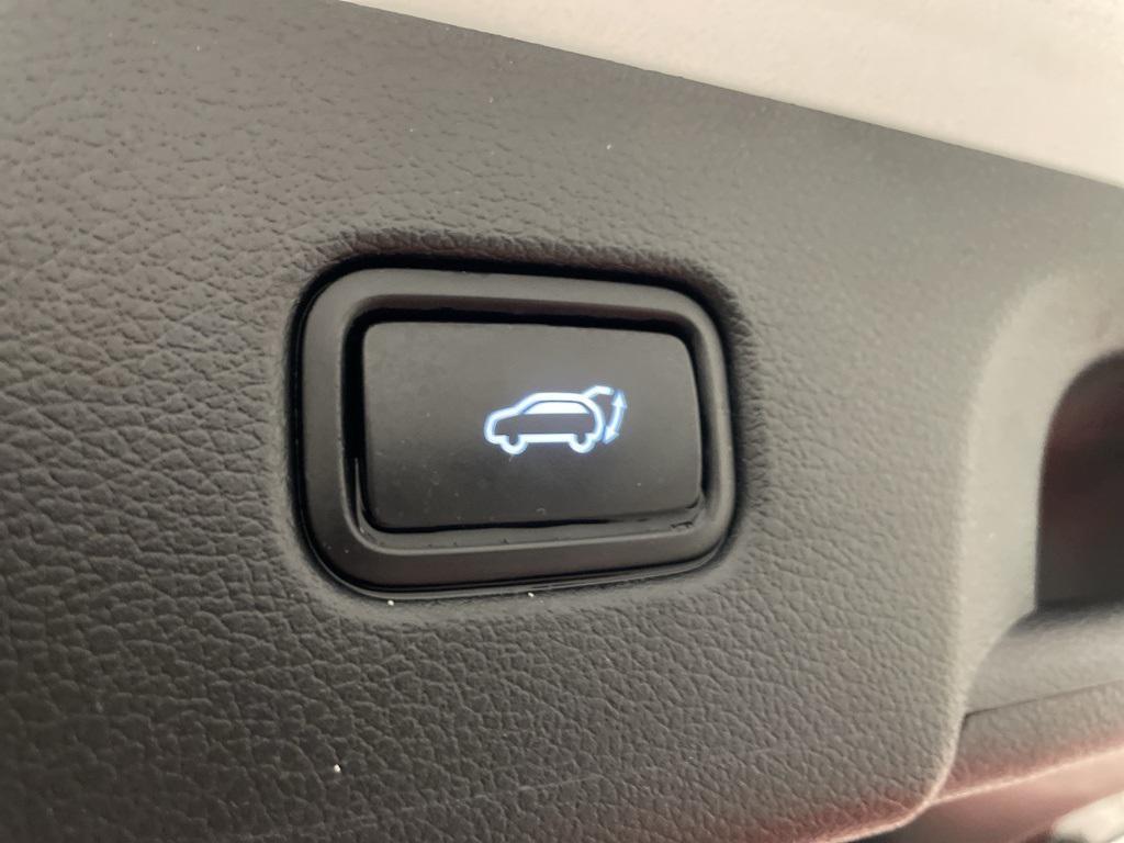 used 2024 Hyundai Palisade car, priced at $31,977