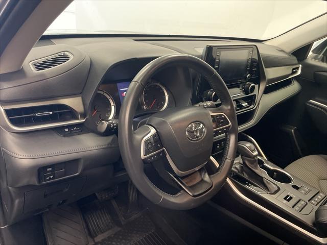 used 2022 Toyota Highlander car, priced at $34,983