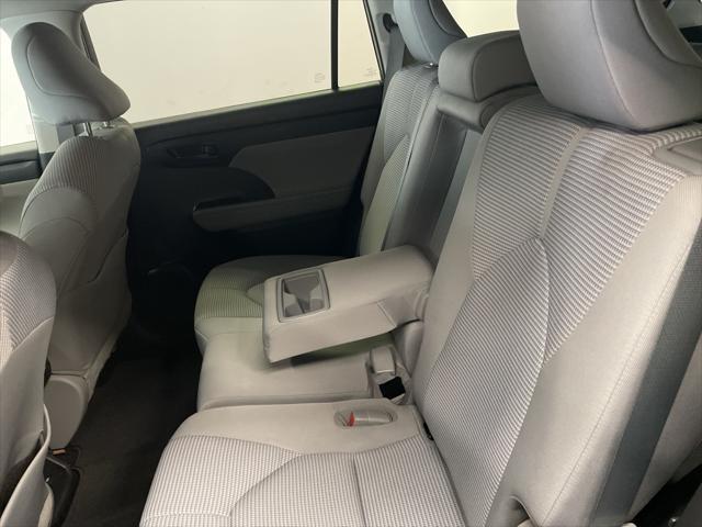 used 2022 Toyota Highlander car, priced at $29,950