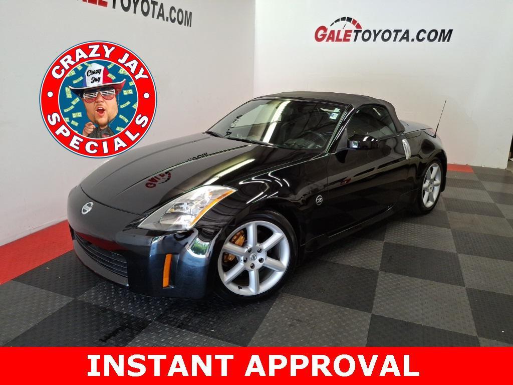 used 2005 Nissan 350Z car, priced at $13,999