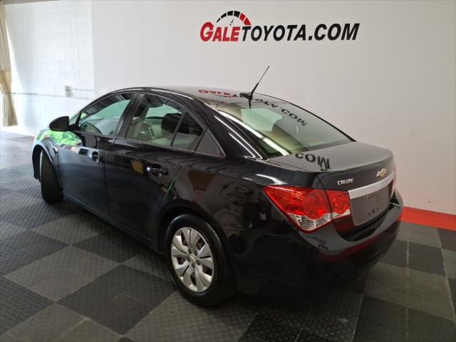 used 2014 Chevrolet Cruze car, priced at $5,998