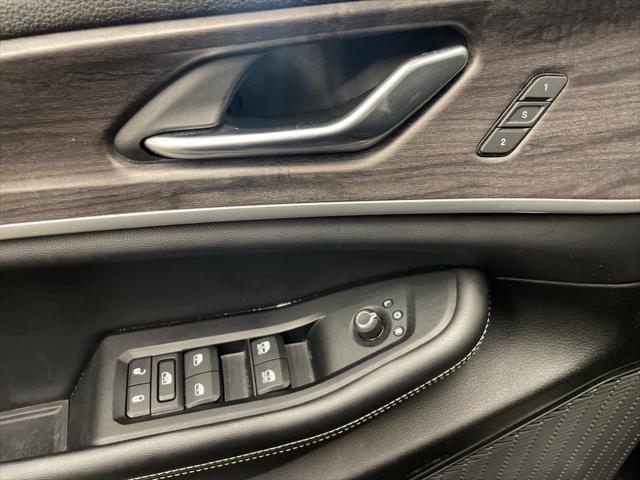 used 2023 Jeep Grand Cherokee L car, priced at $30,683