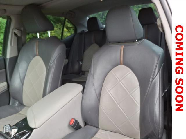 used 2018 Toyota Camry Hybrid car, priced at $21,999