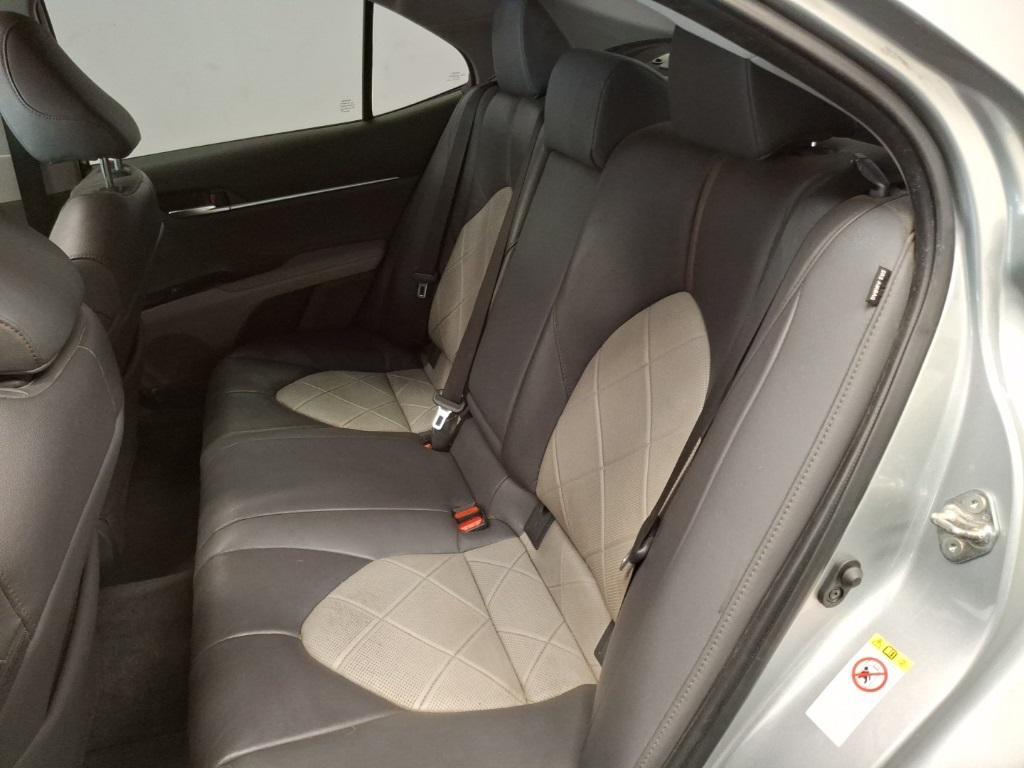 used 2018 Toyota Camry Hybrid car, priced at $19,455