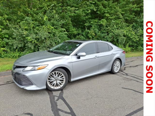 used 2018 Toyota Camry Hybrid car, priced at $21,999