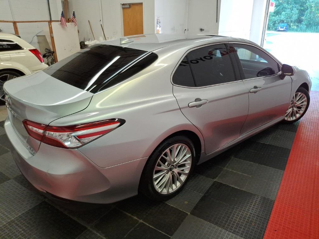 used 2018 Toyota Camry Hybrid car, priced at $19,455