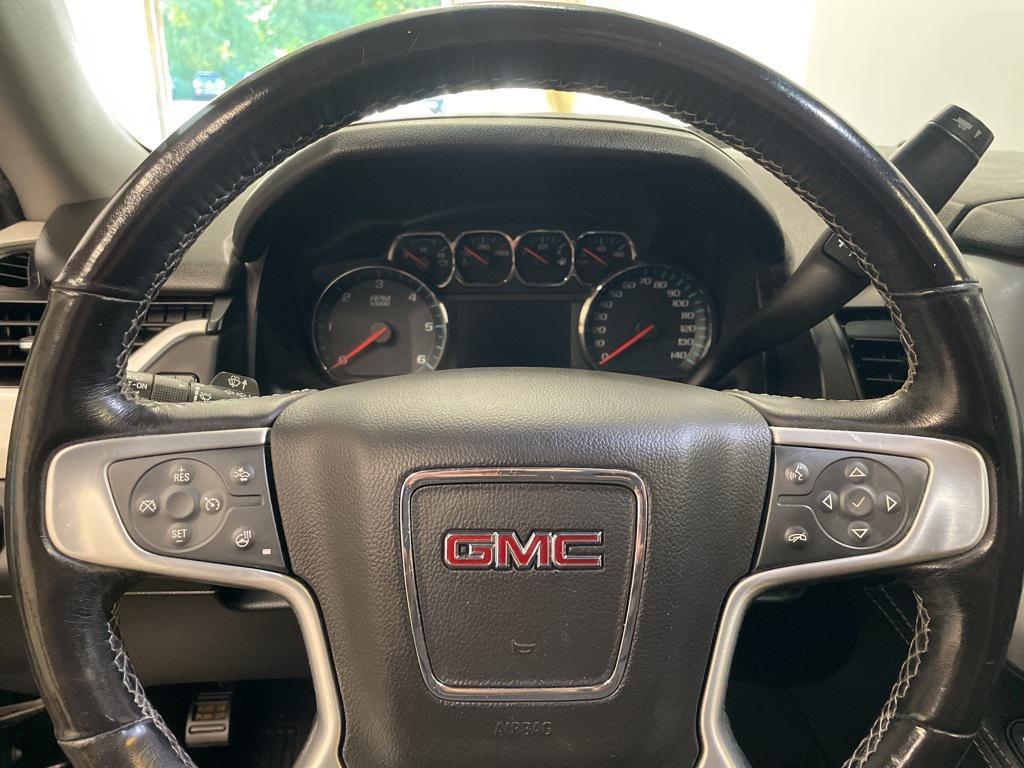 used 2020 GMC Yukon car, priced at $20,977