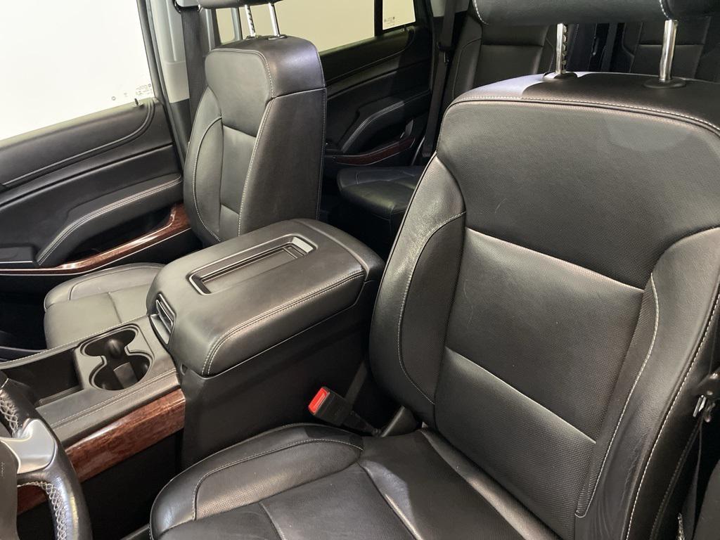 used 2020 GMC Yukon car, priced at $20,977