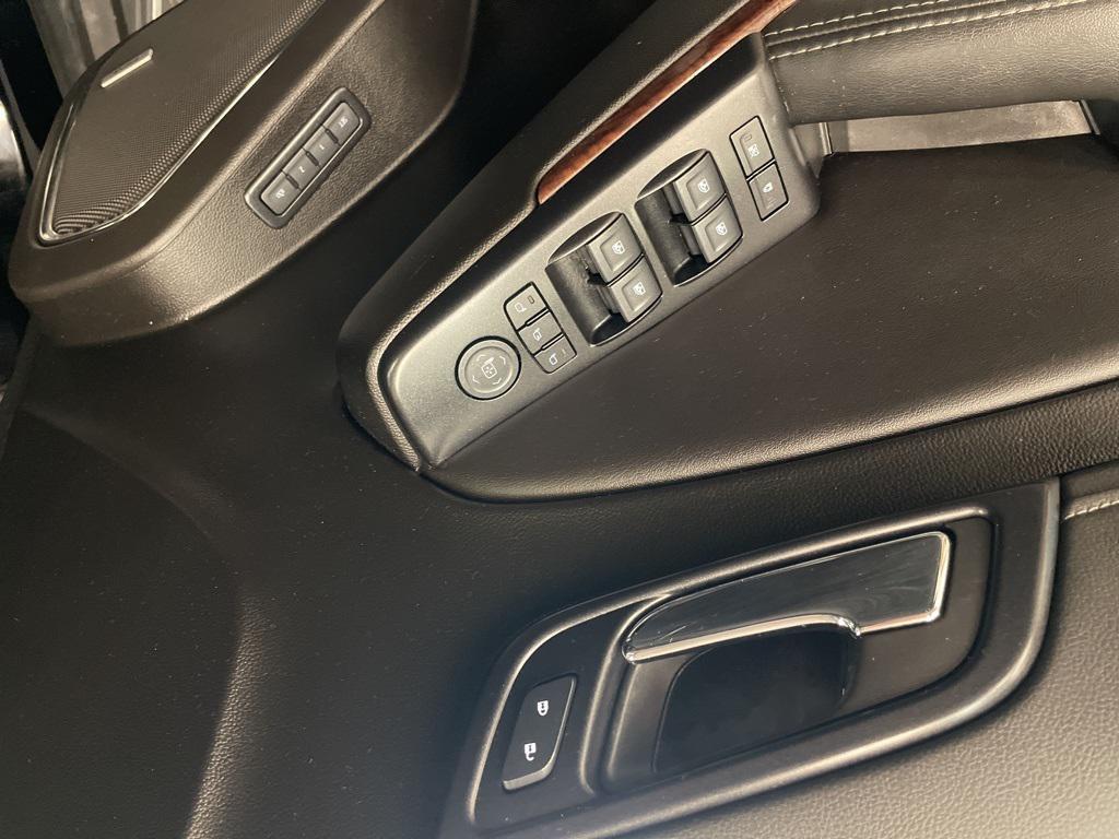 used 2020 GMC Yukon car, priced at $20,977