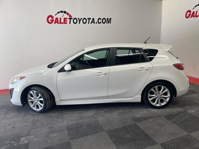 used 2010 Mazda Mazda3 car, priced at $5,136