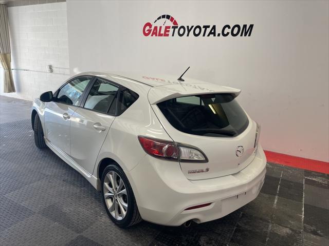 used 2010 Mazda Mazda3 car, priced at $5,136