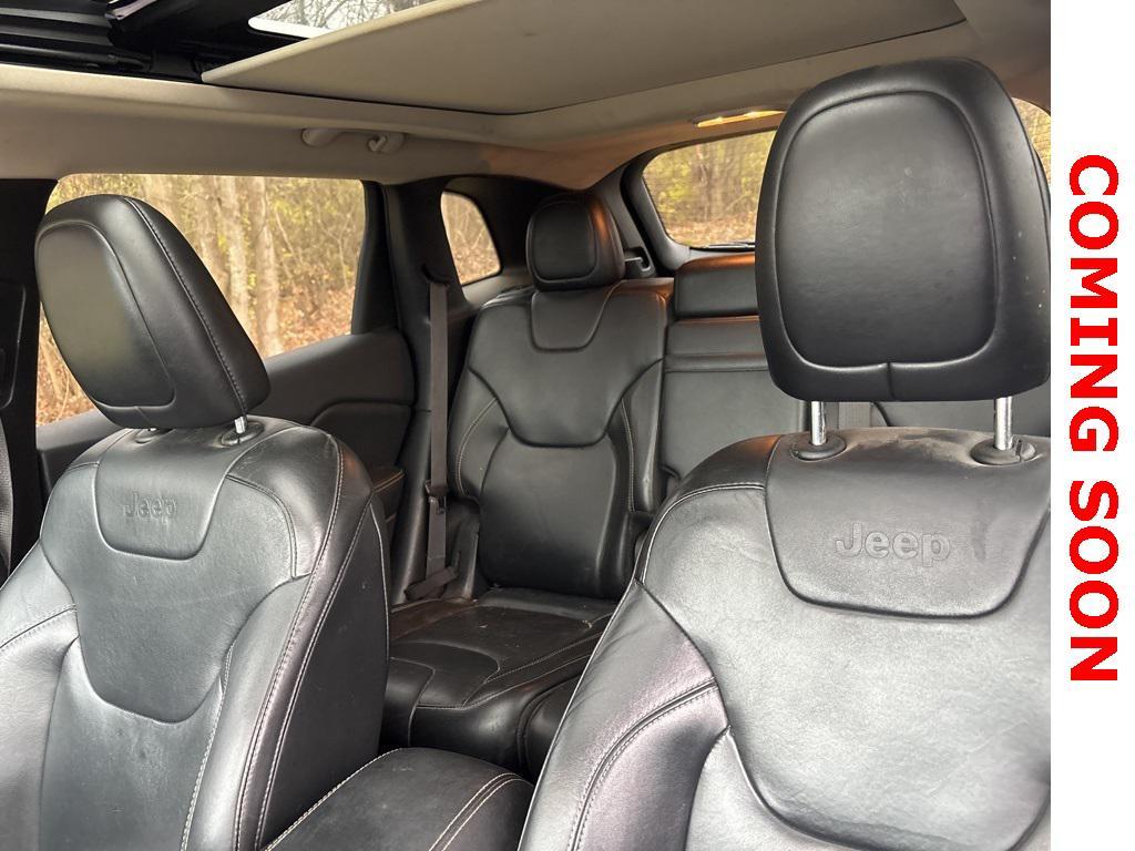 used 2015 Jeep Cherokee car, priced at $8,999