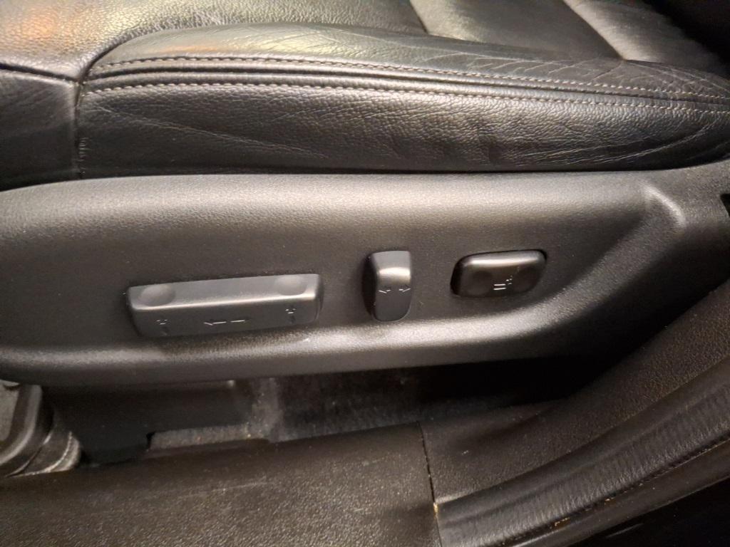 used 2013 Honda CR-V car, priced at $15,999