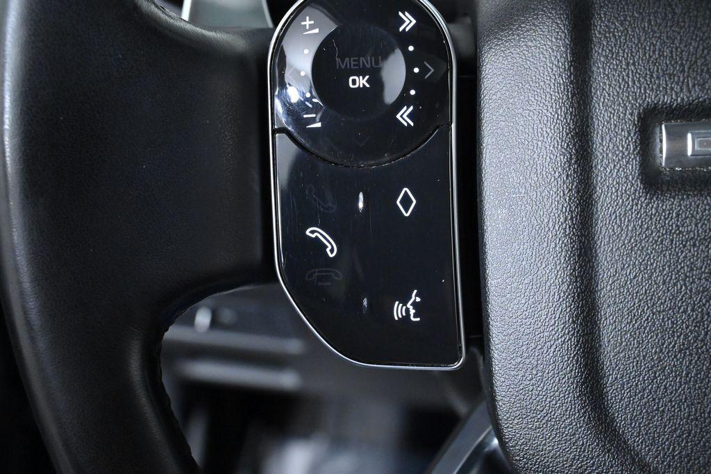 used 2019 Land Rover Discovery car, priced at $21,900